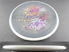 Axiom Hex disc golf disc